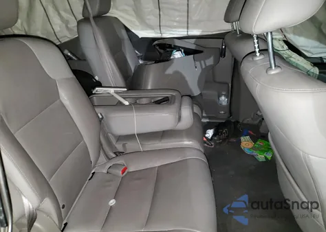 2014 Honda Odyssey Exl z USA, uszkodzony, nr VIN 5FNRL5H62EB045843